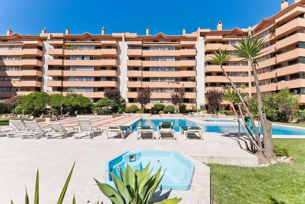 Cascais 1Br W/ Pool Apartment